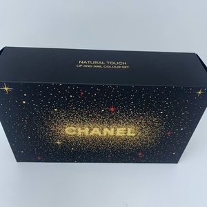 Chanel Holiday Gift Set Bag NEW